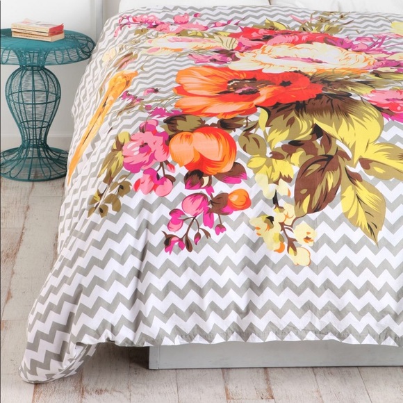 Urban Outfitters Other - Urban Outfitters Plum & Bow Twin XL Duvet Cover Urban Outfitters Other - Urban Outfitters Plum & Bow Twin XL Duvet Cover